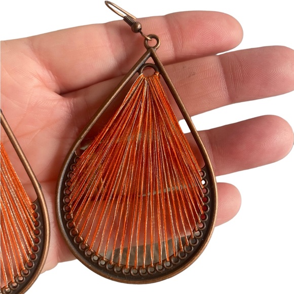 Bohemian Style Threaded Teardrop Drop Earrings - Picture 3 of 5